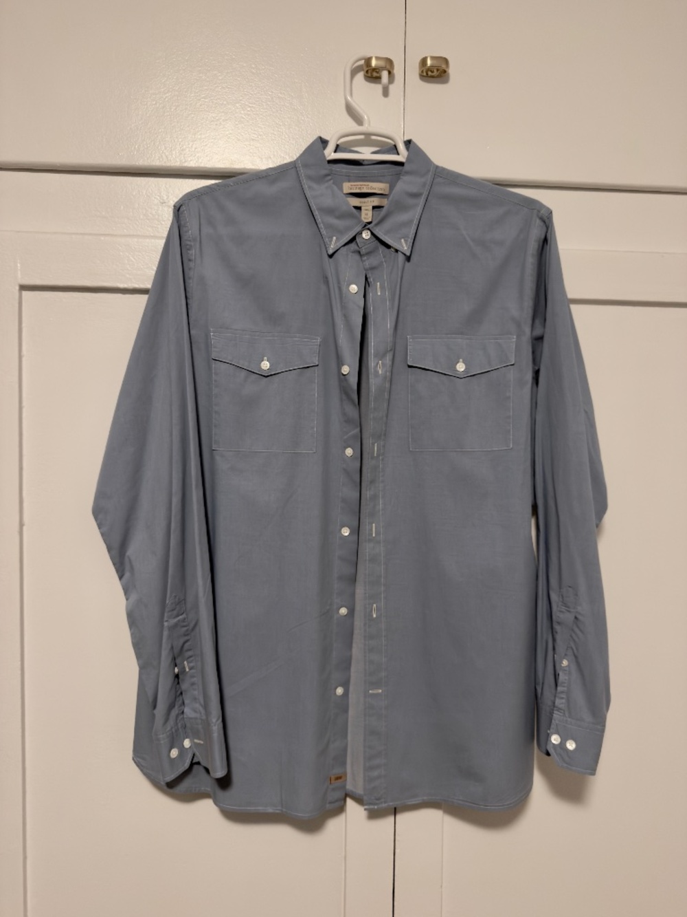 Beautiful blue Banana Republic Heritage Collection Shirt in XLT